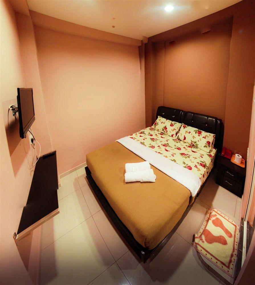 Funky Crib Hotel Kuala Lumpur Exterior photo
